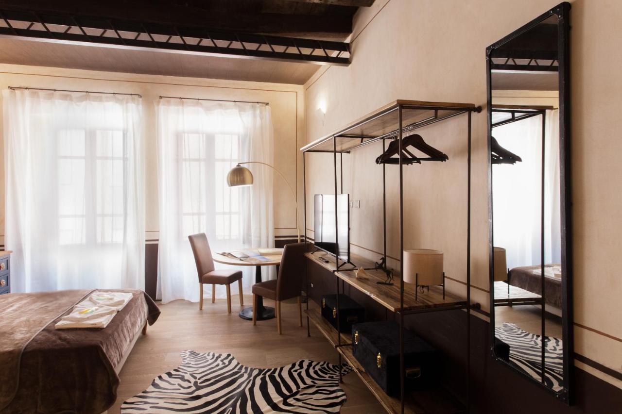 Q Flats Apartment Cagliari Ngoại thất bức ảnh