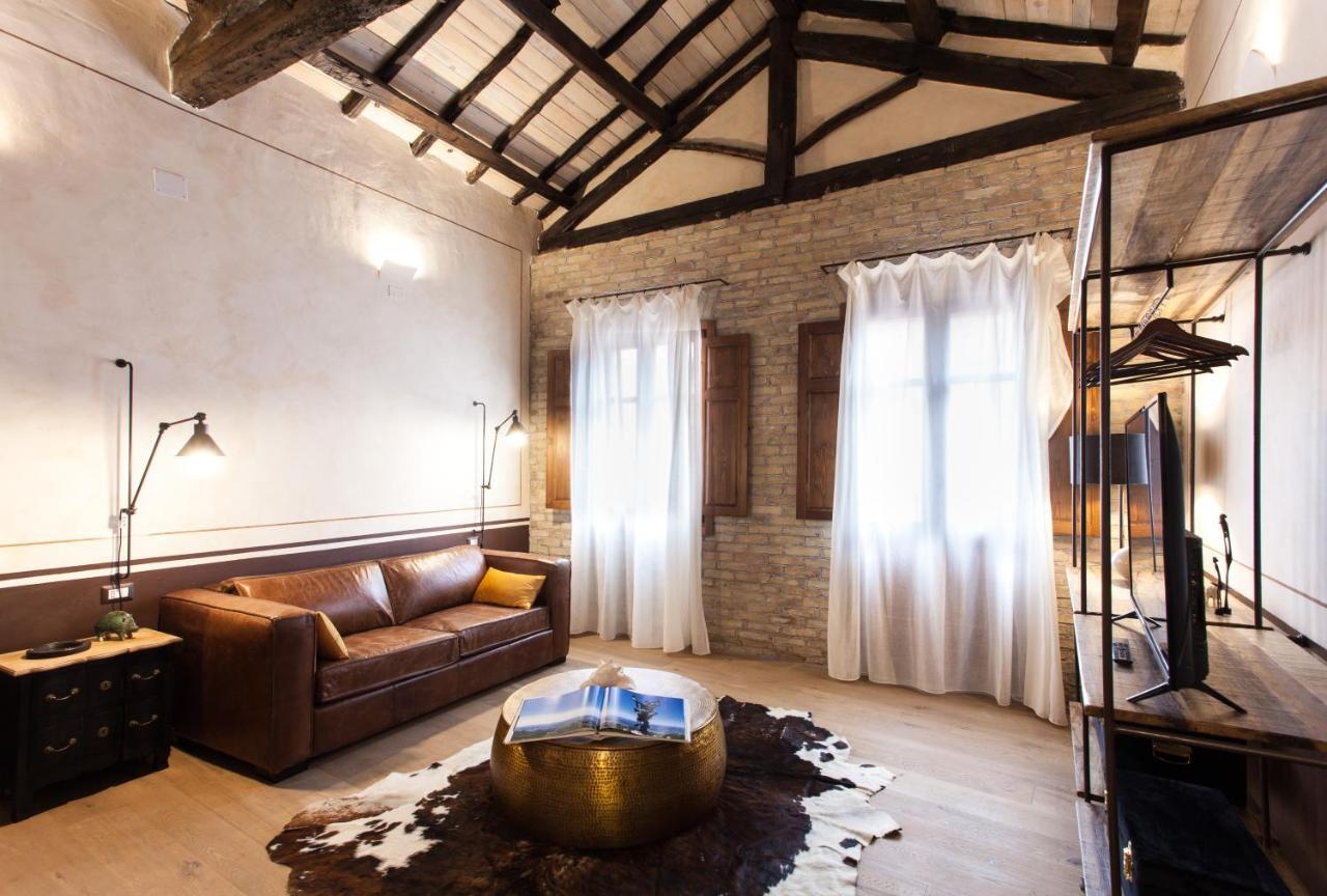 Q Flats Apartment Cagliari Ngoại thất bức ảnh