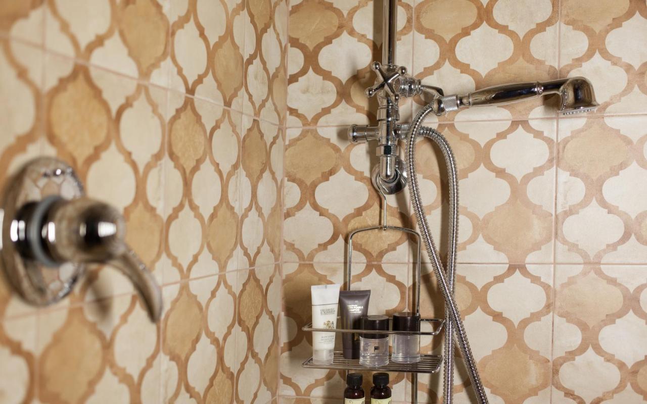Q Flats Apartment Cagliari Ngoại thất bức ảnh