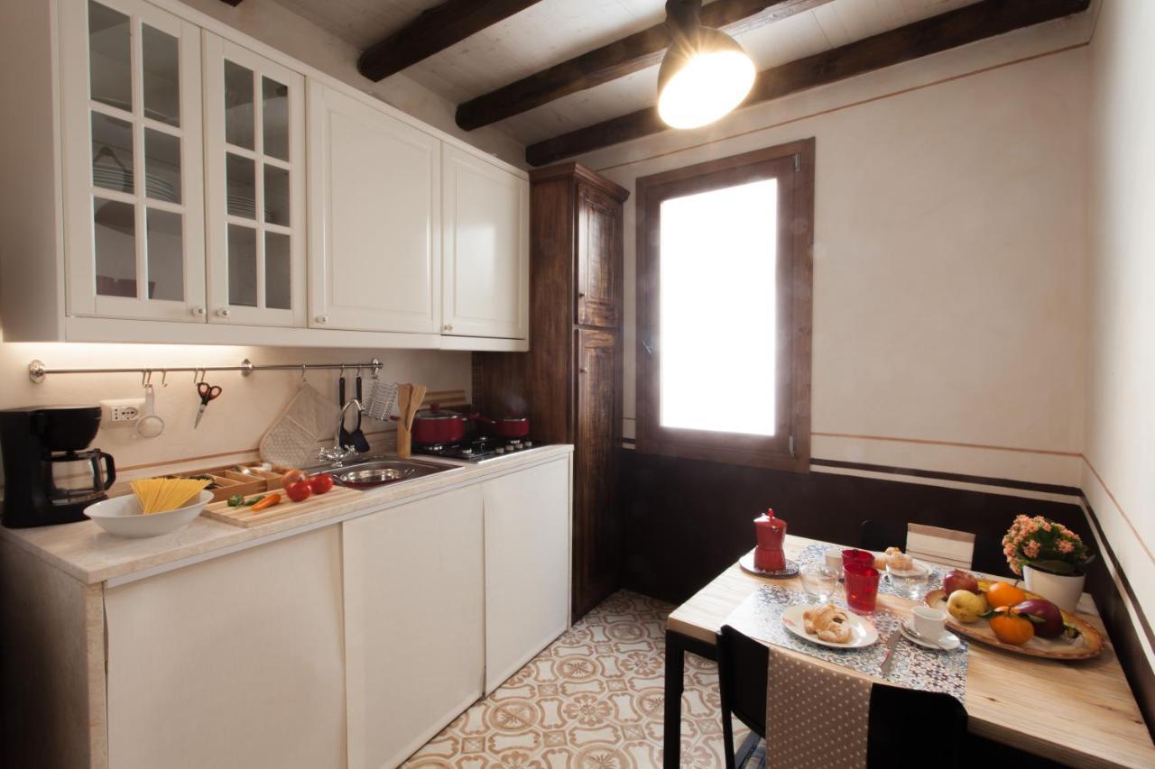 Q Flats Apartment Cagliari Ngoại thất bức ảnh
