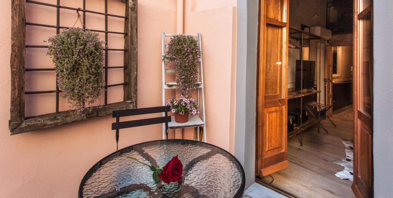 Q Flats Apartment Cagliari Ngoại thất bức ảnh